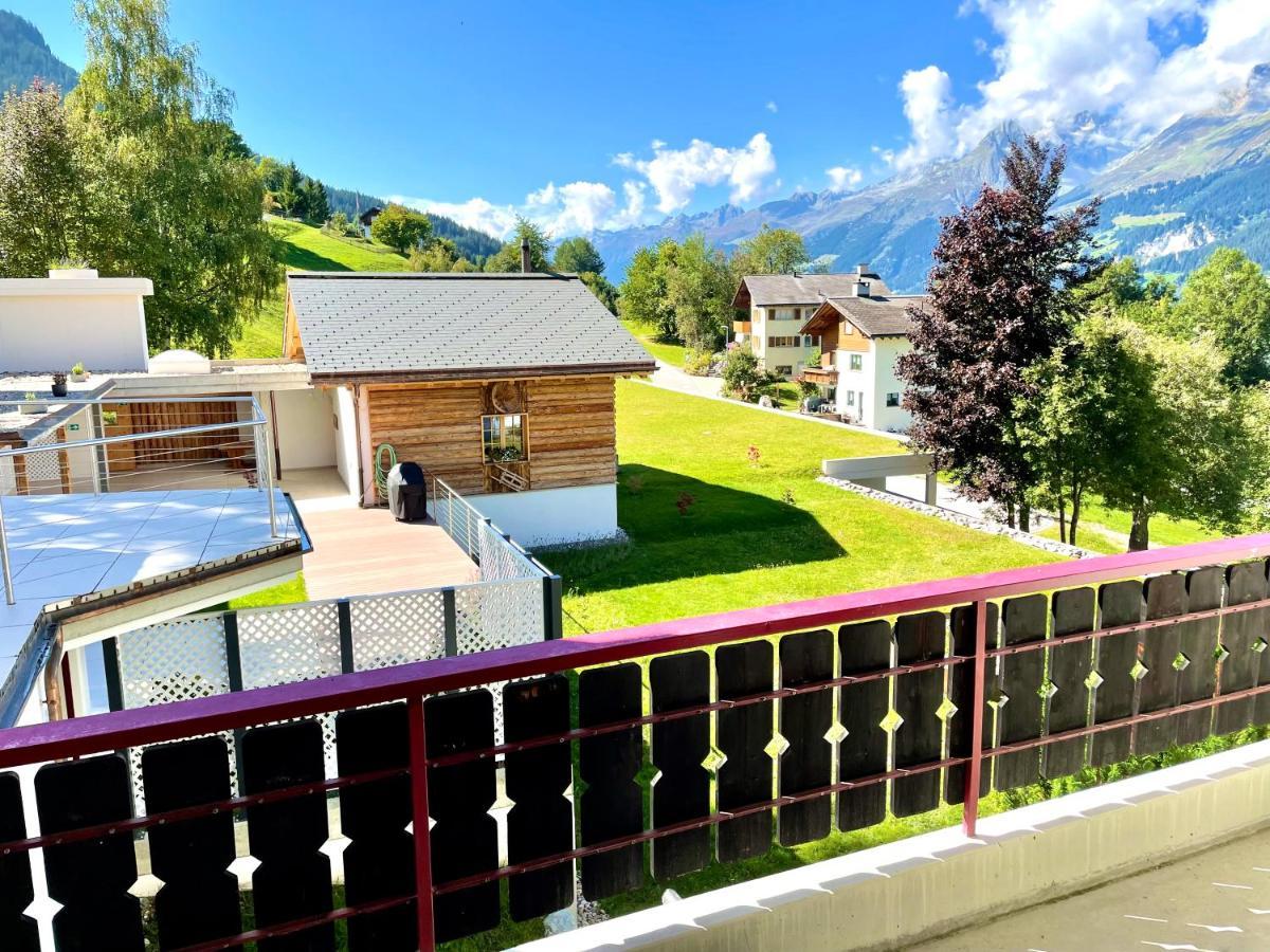 Alpenlodge Val Gronda Obersaxen Exterior foto